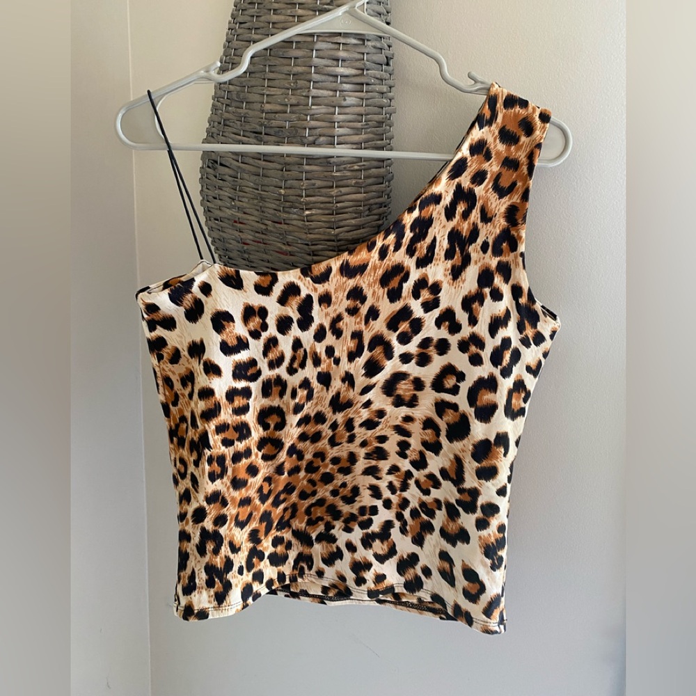 Vibe sportswear Y2K leopard print one shoulder spaghetti strap top size large